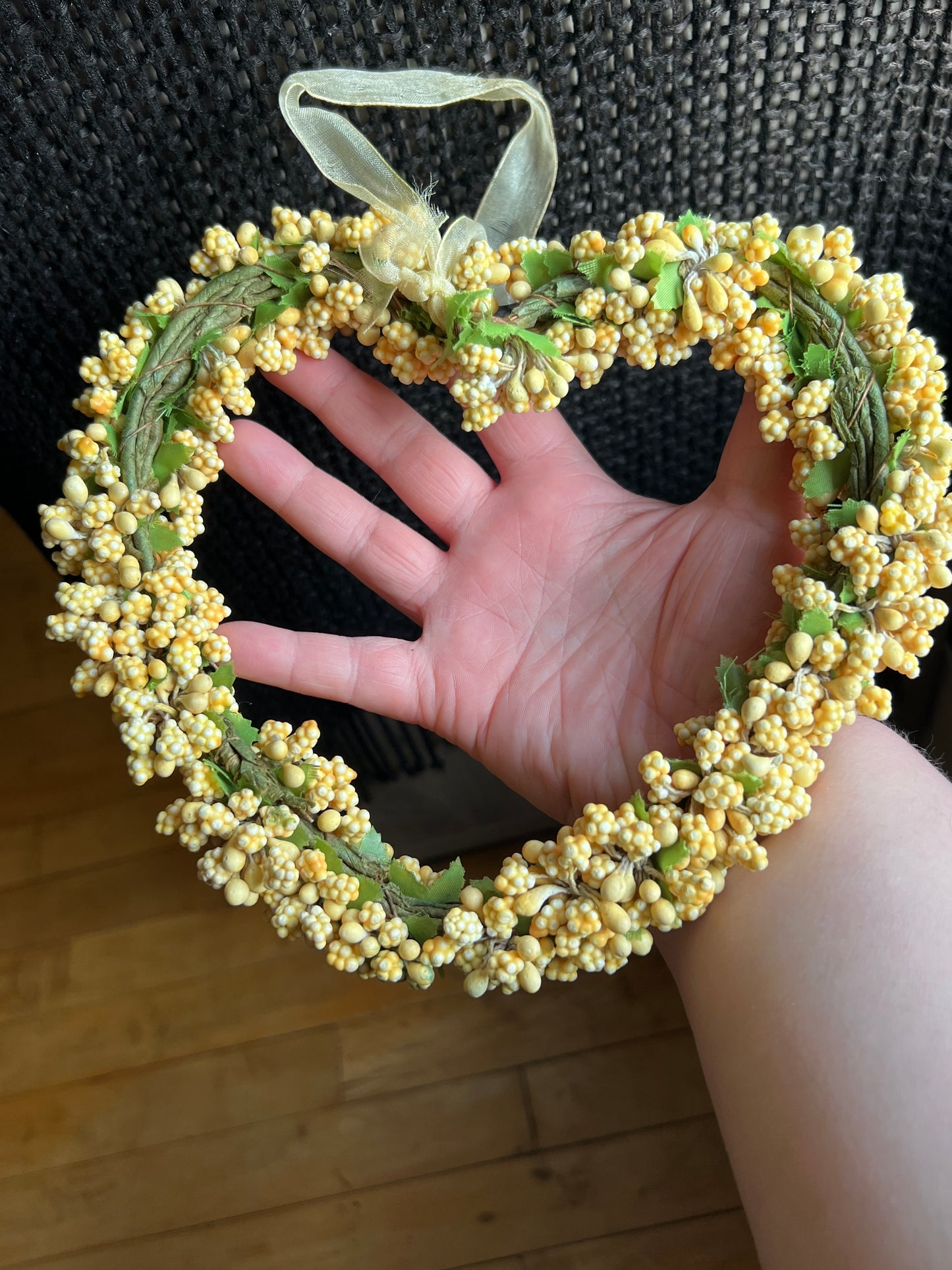 Vintage yellow heart wreath