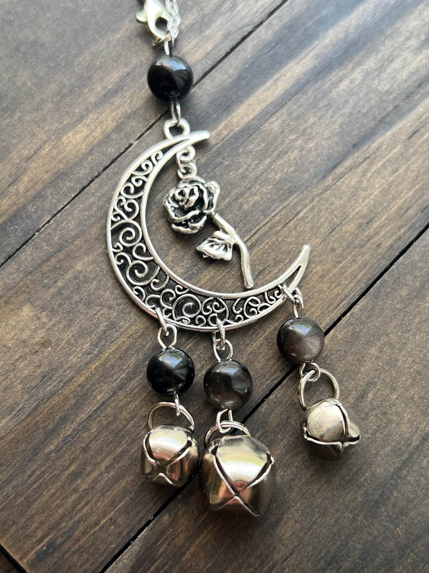 Rose witch bells- short style