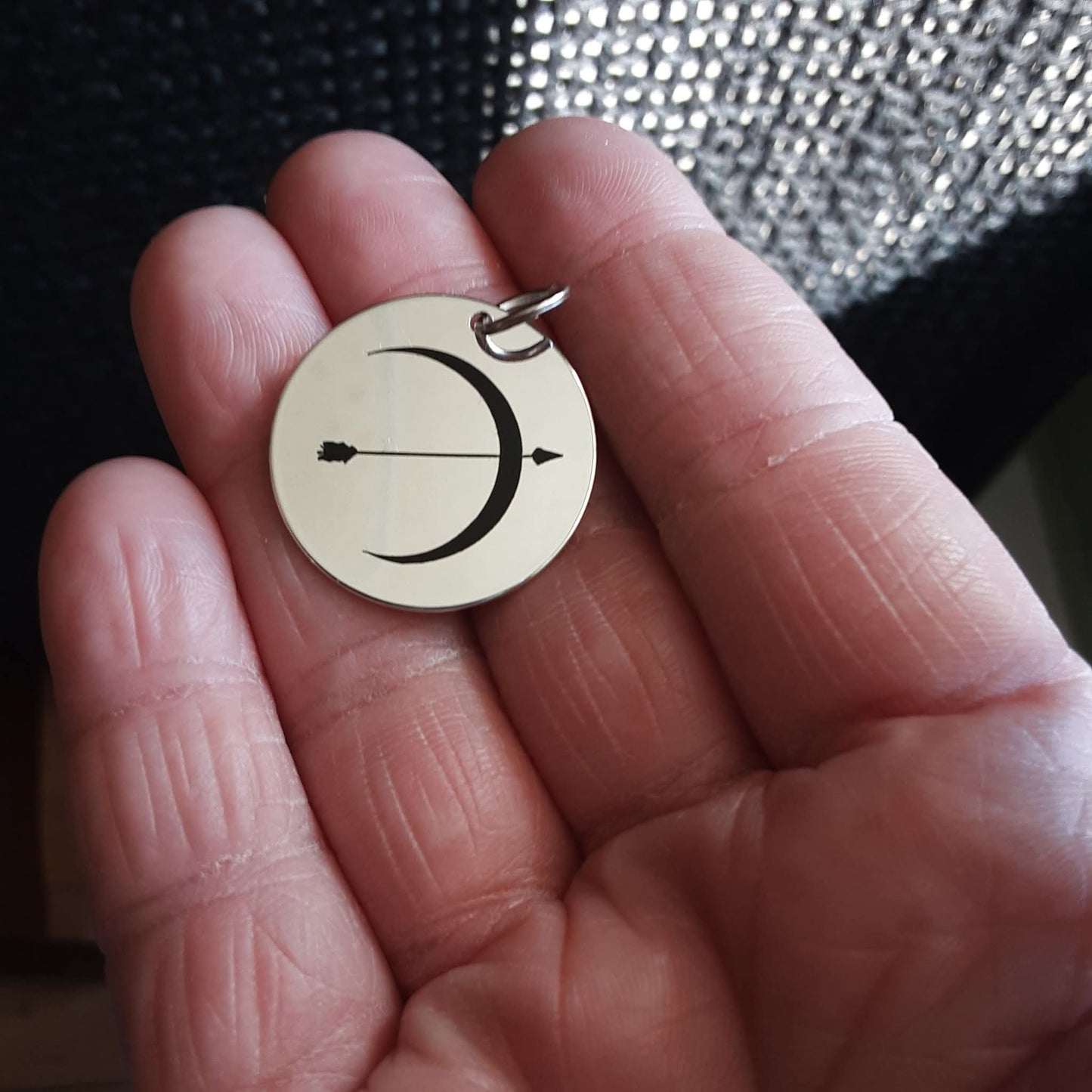 Artemis pendant, please read