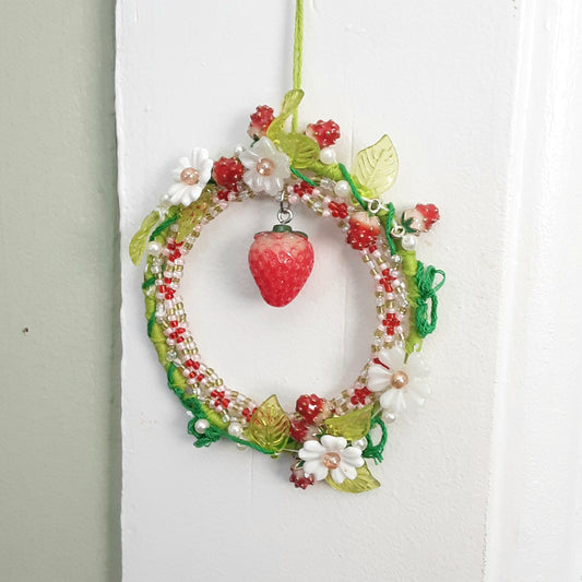 Strawberry wall hanging 