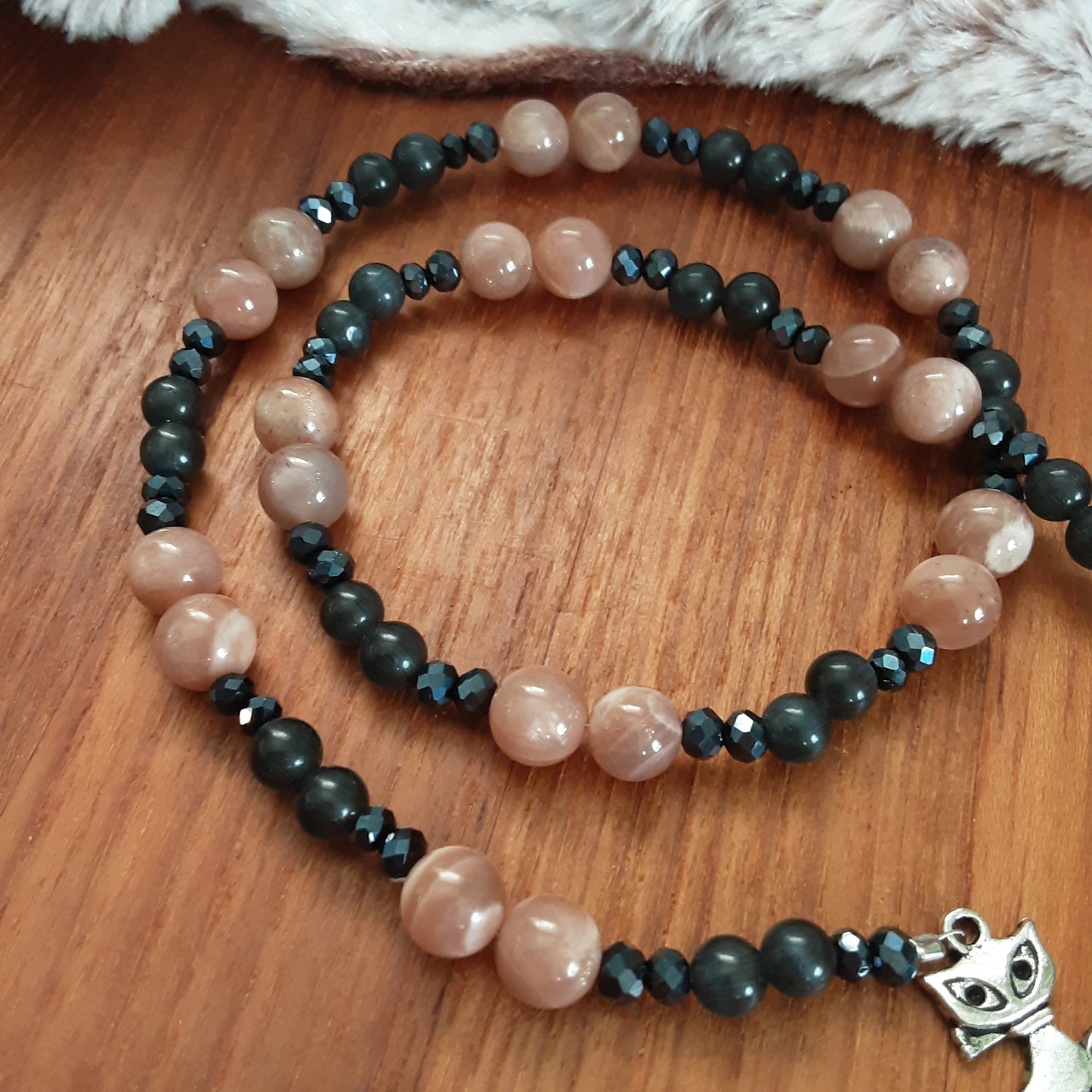 Bast prayer beads