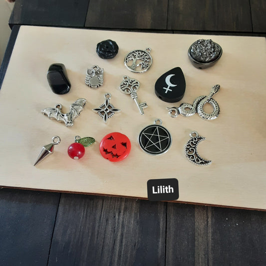 Lilith charm casting set