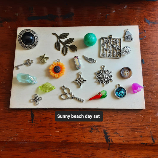 Sunny beach day charm casting set