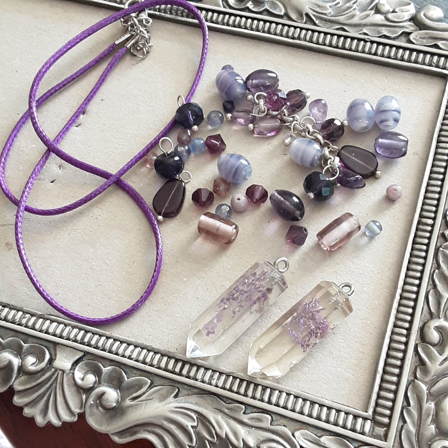 Purple bead and flower pendant mix