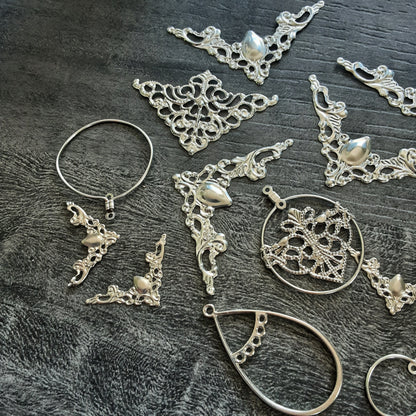 Filigree lot