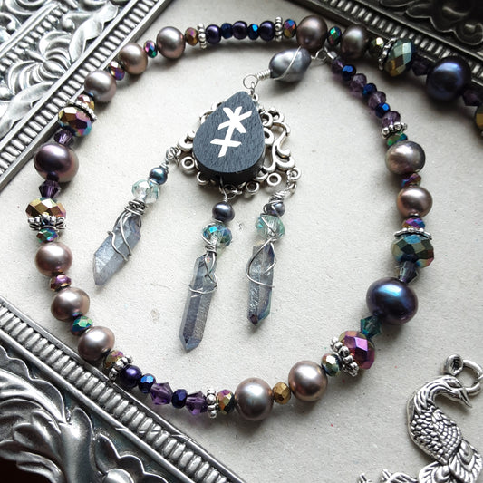 Hera prayer beads with peacock pearls