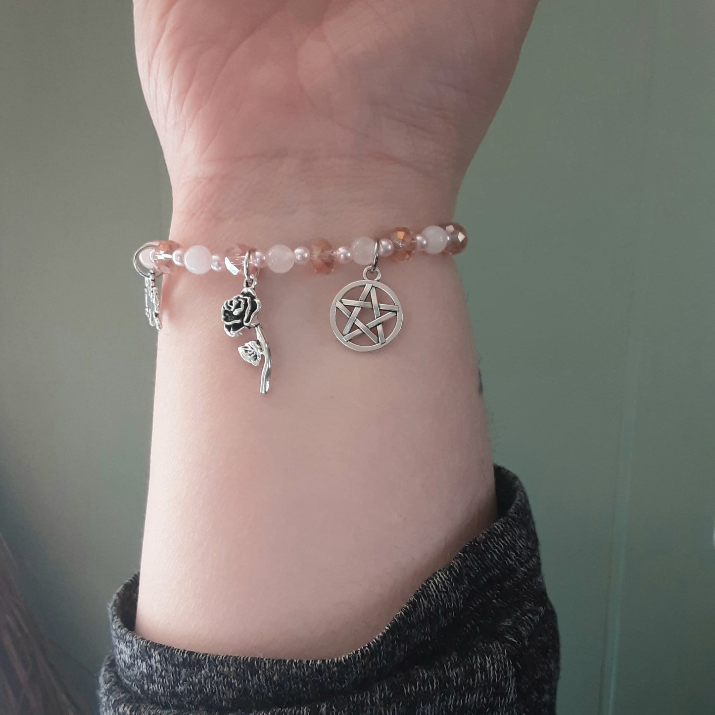 Aphrodite bracelet with Rose Quartz