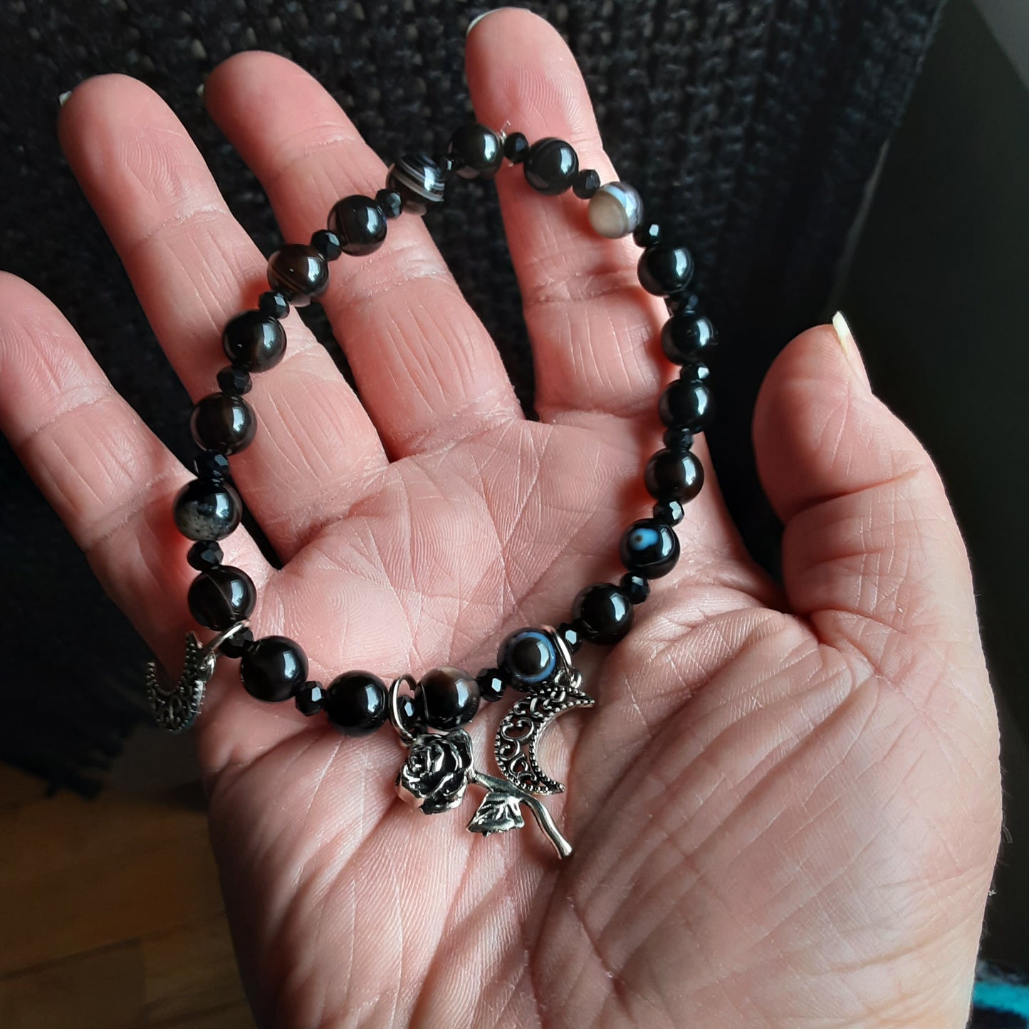 Rose and moon Agate bracelet