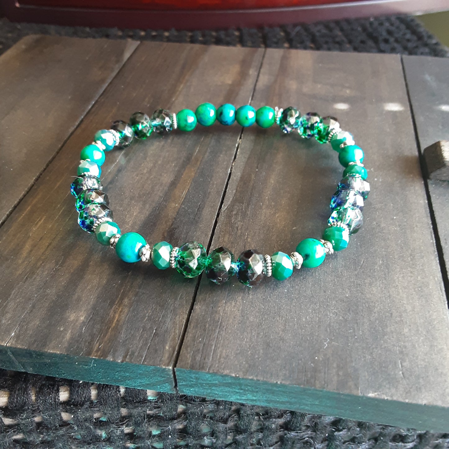 Blue and green stretch bracelet