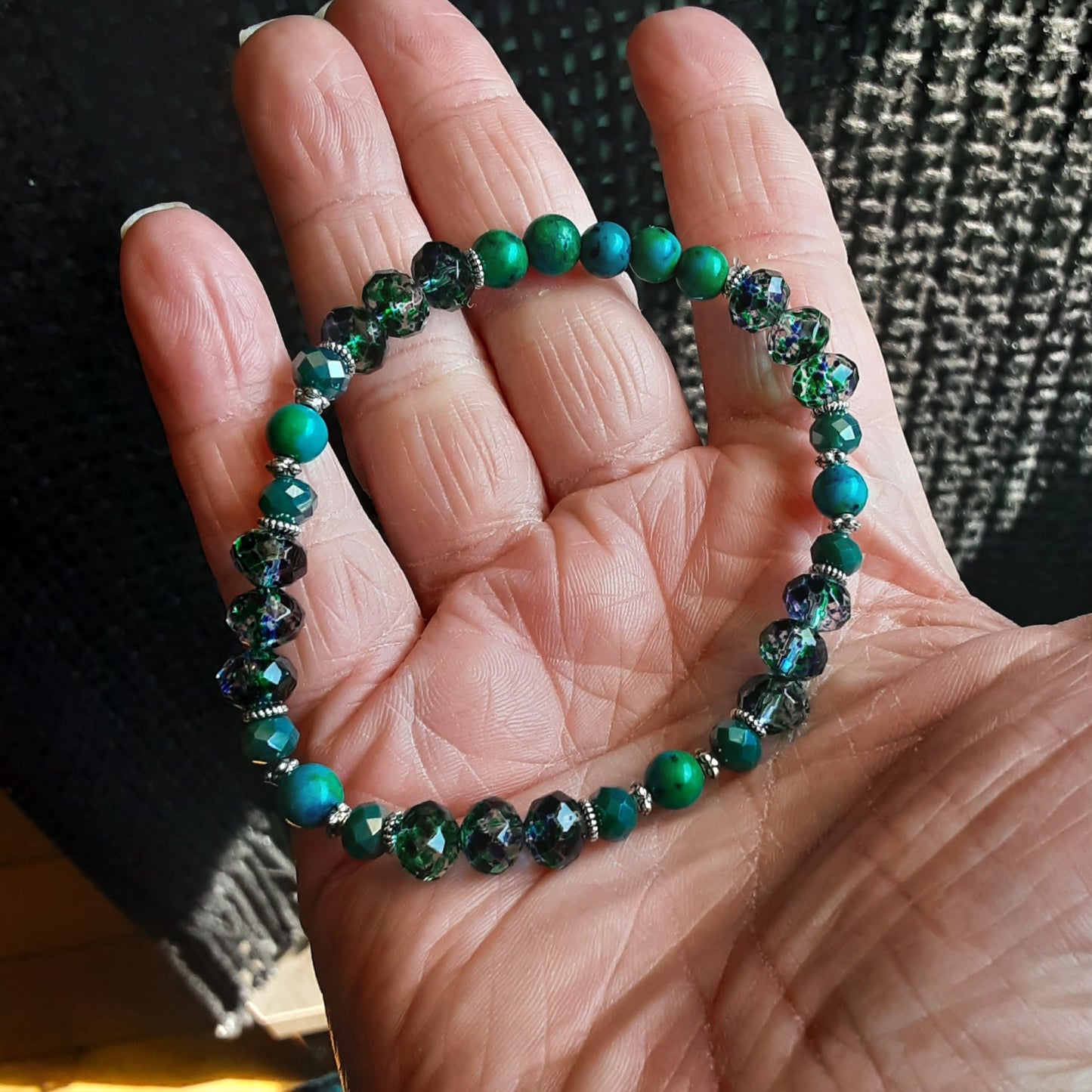 Blue and green stretch bracelet