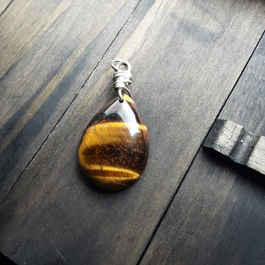 Tiger eye pendant