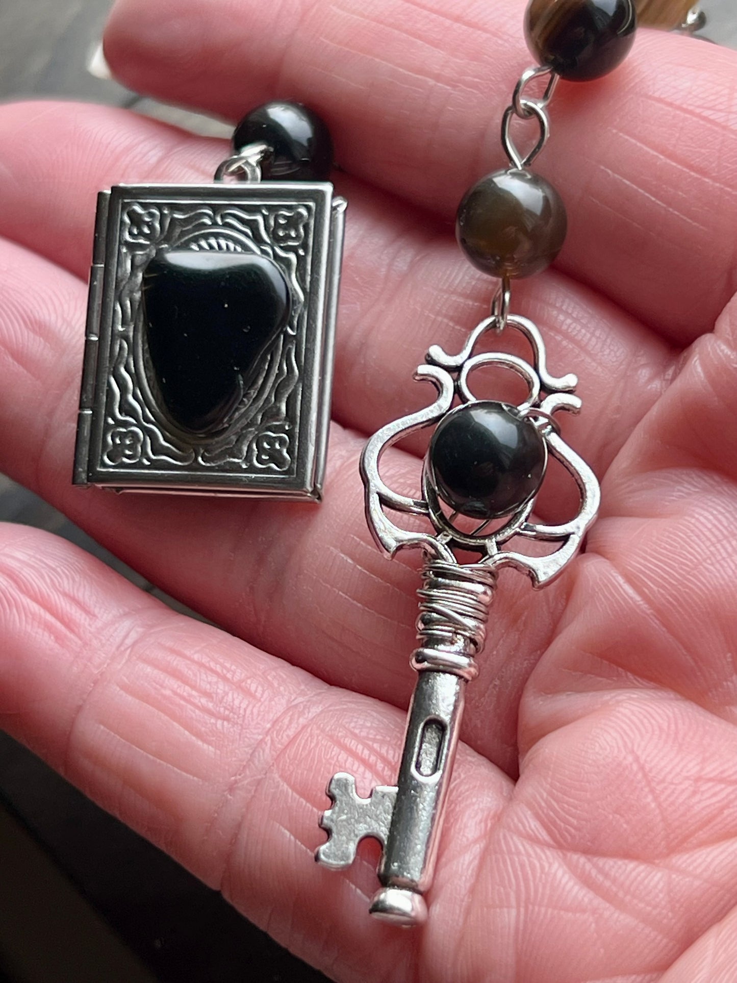 Thorned Shadow- prayer beads for liminal spaces