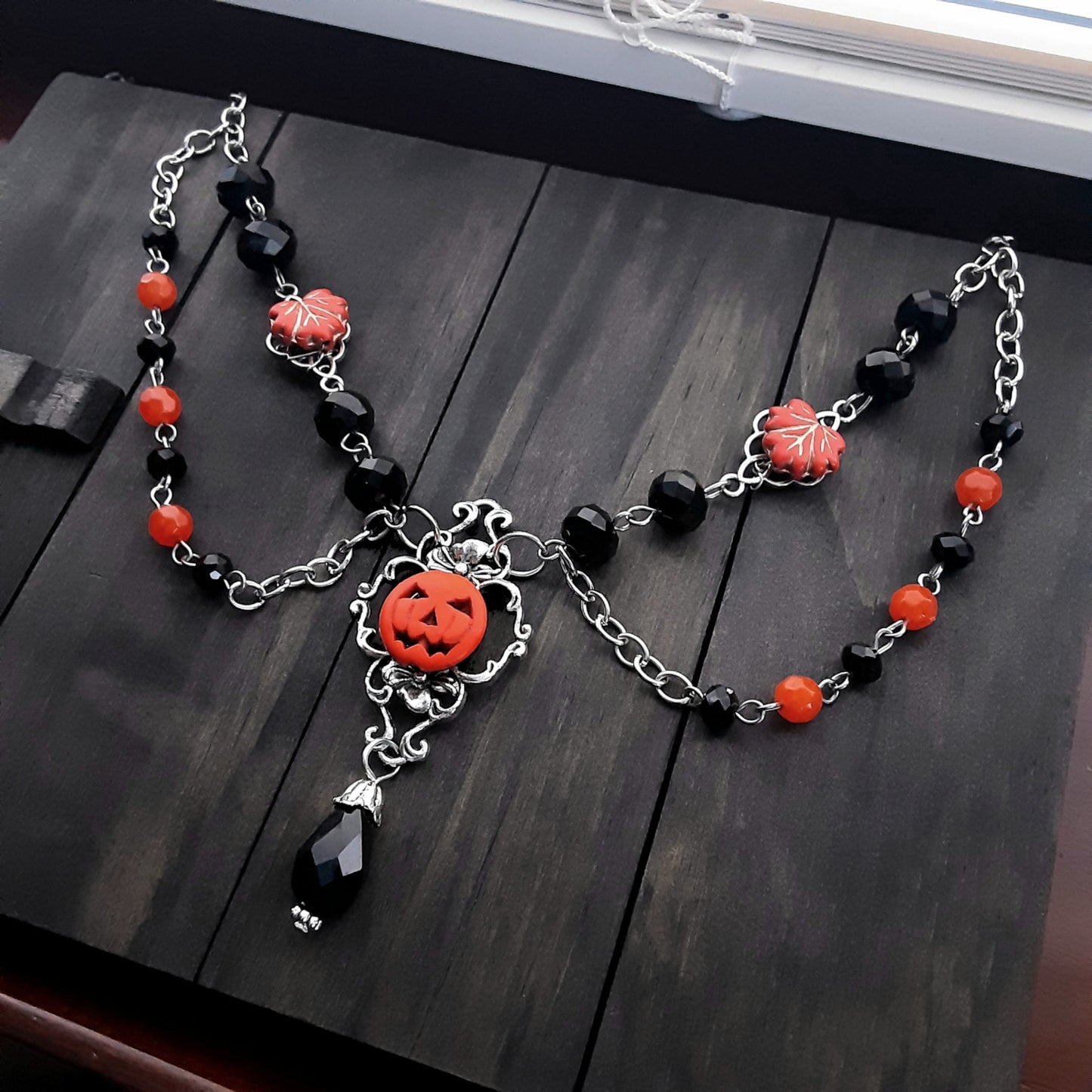 Jack O Lantern choker necklace Plus size adjustable Pumpkin necklace Orange and black beaded Gothic choker necklace