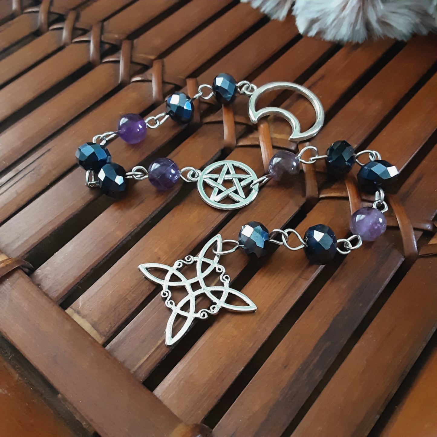 Witch knot prayer beads with Amethyst