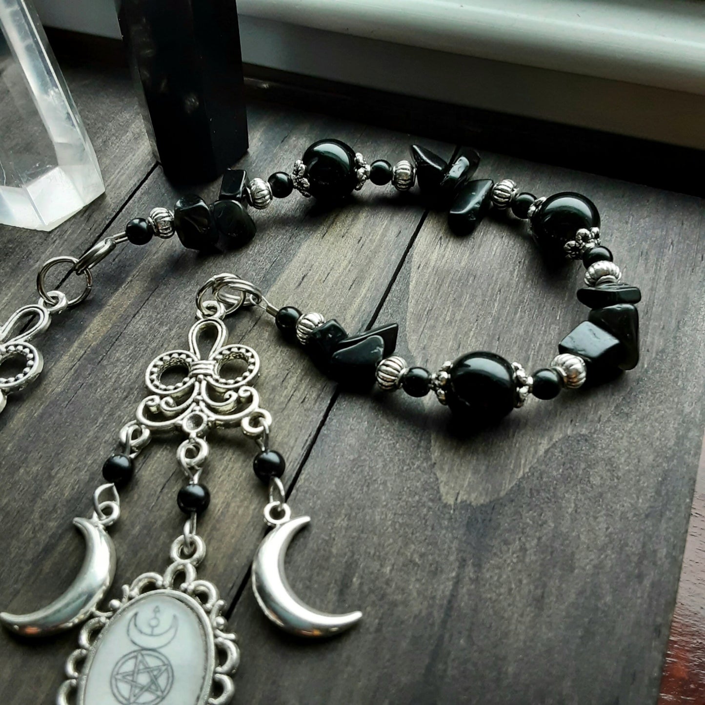 Hekate prayer beads with Obsidian, Witch&#39;s ladder with Raven, Pentacle, Witch knot, Crescent moons and Triple Moon Goddess charm, Pagan